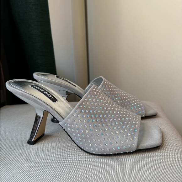 Nine West Heels - Picture 3 of 5